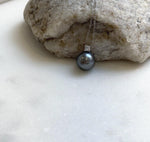 Elly’s 10.6mm Tahitian dark platinum ocean pearl pendant: Extreme luster mirrored, 1.4cm high, S925 silver pendant, chain set. gift for her anniversary