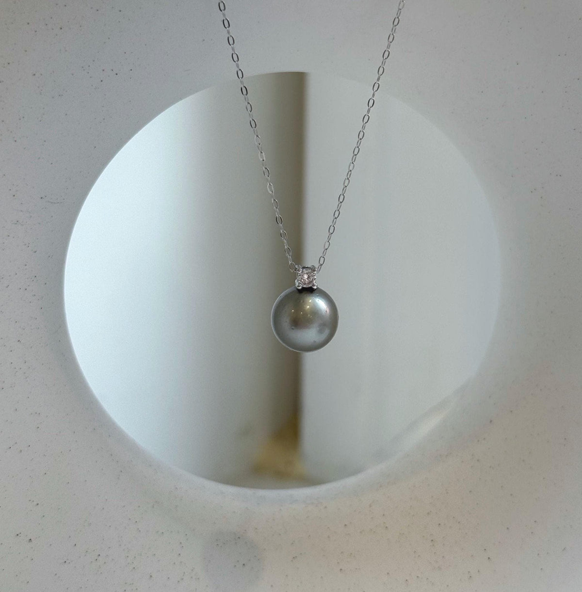 Elly’s 10.8mm Tahitian platinum ocean pearl pendant: Extreme luster mirrored, 1.4cm high, S925 silver pendant chain set. gift for her anniversary