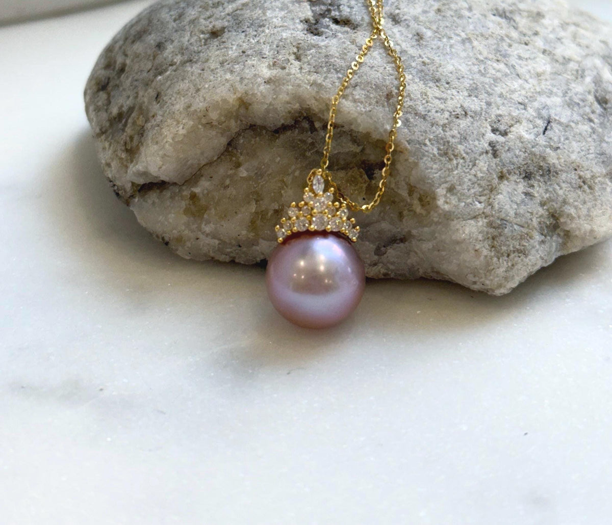 Elly’s Insale 13.7mm rose mauve Edison Pearl pendant: Extreme luster mirrored, 2.2cm S925 silver minimalist pendant chain set. gift for her