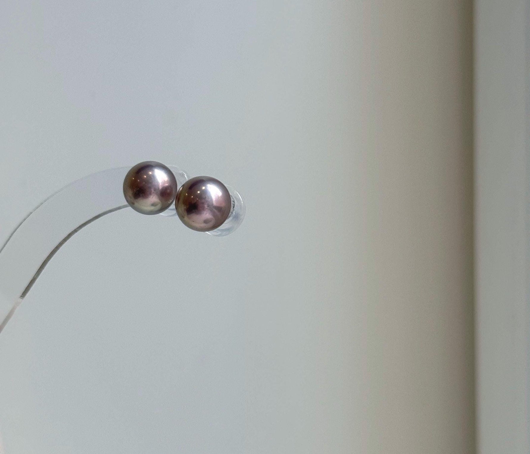 Elly’s 9.9mm Edison Metallic Rose Pearls Earrings studs: Extreme luster Mirrored, S925 silver Classic minimalist earrings studs. gift for her daily office pearls earrings