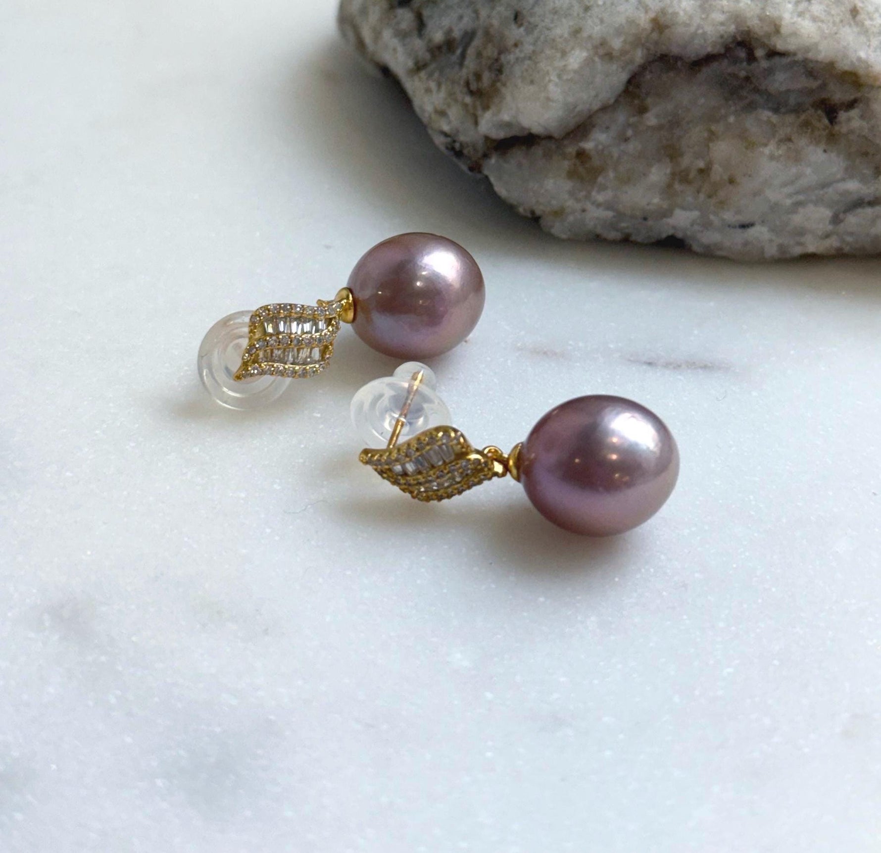 Elly’s 12.6x14.1mm Edison Pearls Earrings: Extreme luster Mirrored, metallic rose pearls green hue, 2.8cm high, S925 silver dangle earrings. daily office pearls earrings