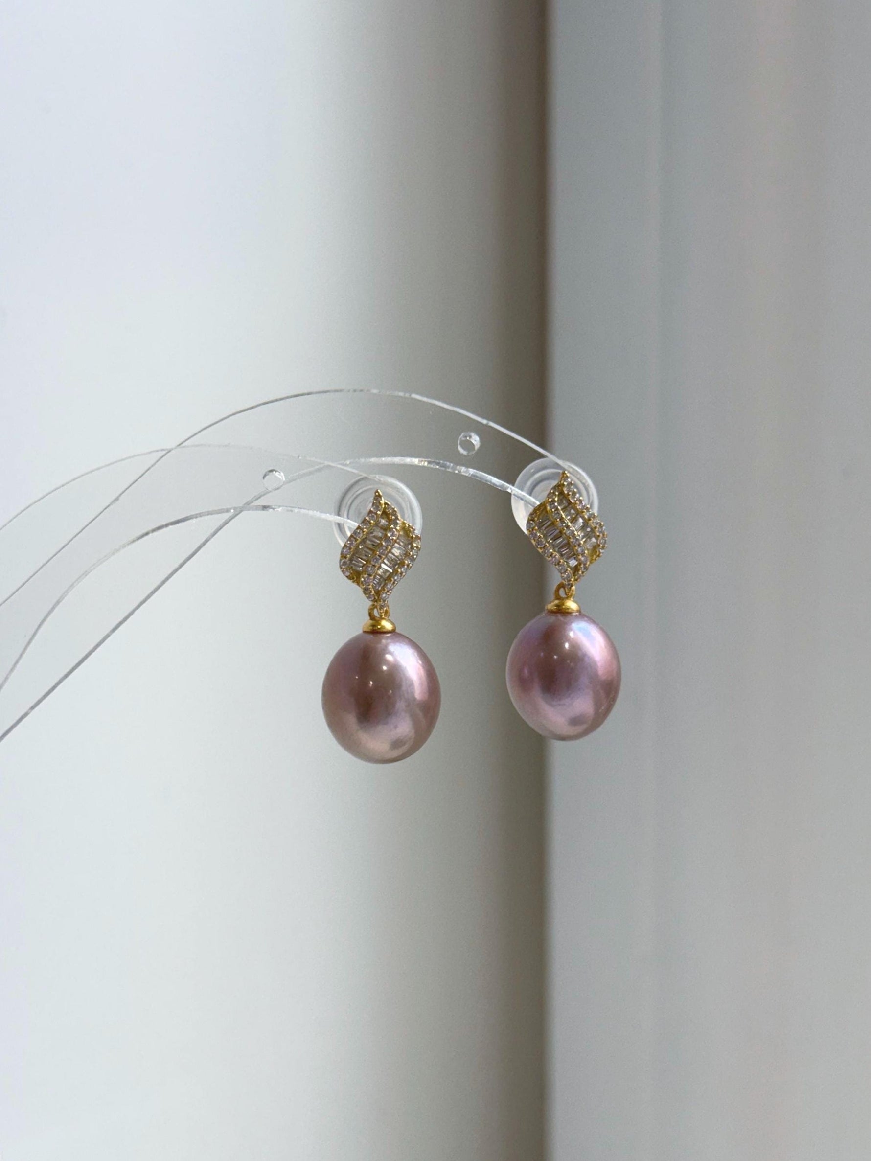 Elly’s 12.6x14.1mm Edison Pearls Earrings: Extreme luster Mirrored, metallic rose pearls green hue, 2.8cm high, S925 silver dangle earrings. daily office pearls earrings
