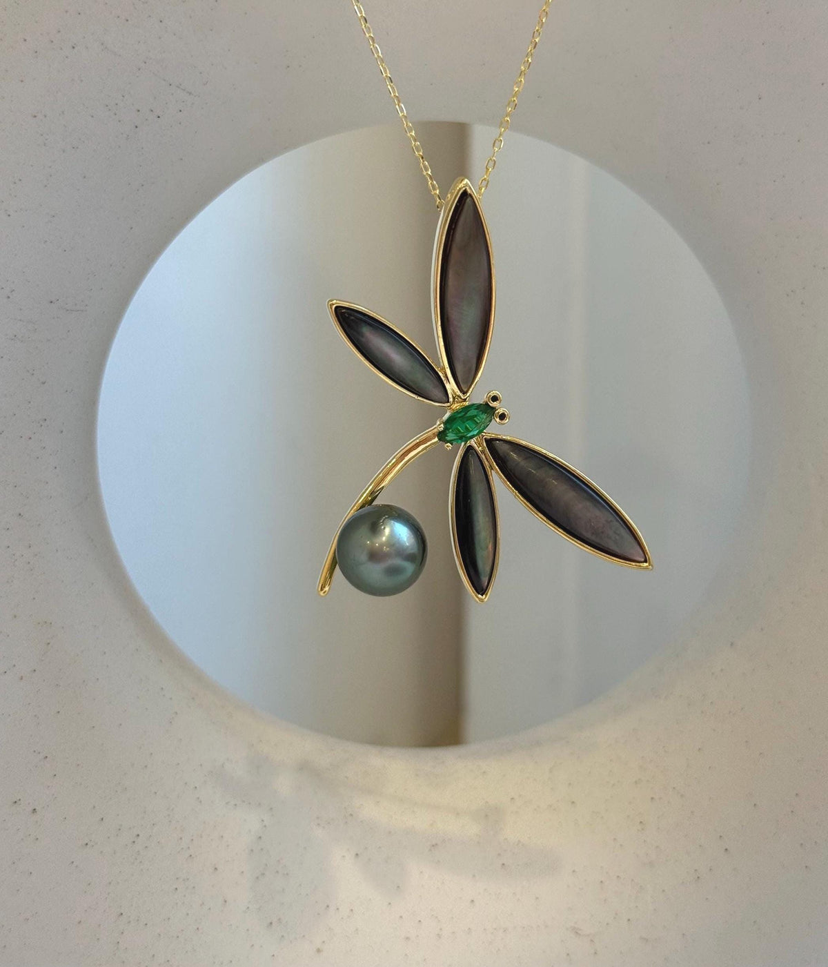 Elly’s Tahitian peacock Ocean Pearl dragonfly Brooch pendant 2in1: Extreme luster mirrored, 9.6mm, 4.6x3.5cm, s925 silver chain not include