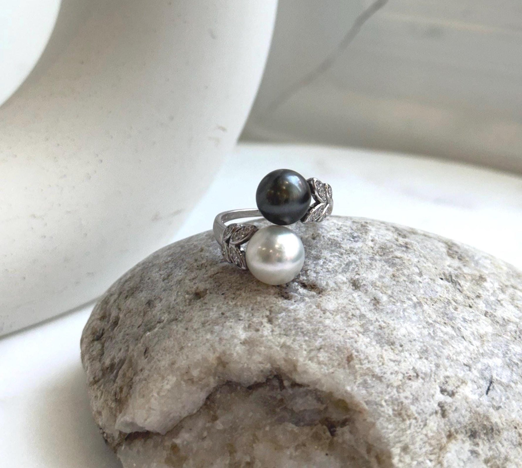 Elly’s Australian Ocean White Tahitian ocean Double pearls Ring: 9.2-10.2mm, Extreme luster mirrored, S925 Silver Adjustable Ring. gift for her