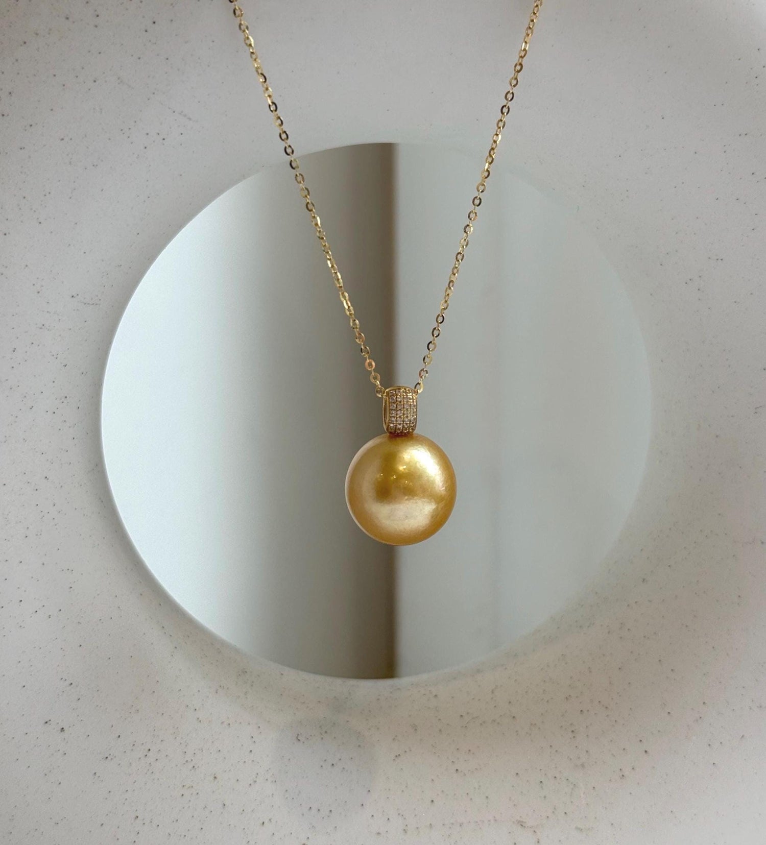 Elly’s 14.2mm Au750 18K Gold Huge Genius South Sea deep Golden Ocean Pearl Pendant: Extreme luster mirrored effect, 18k real gold pendant. elegant golden pearl pendant for her birthday