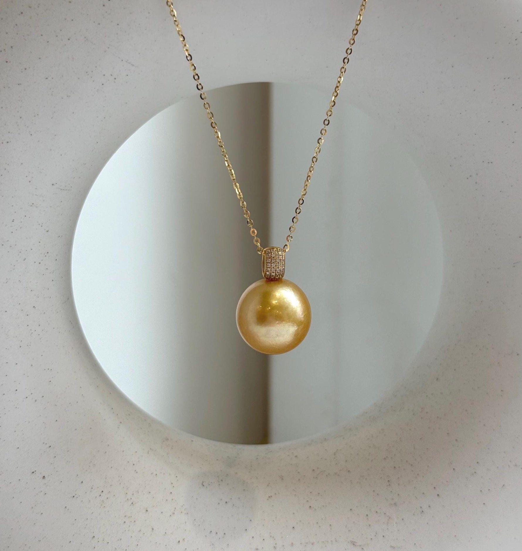 Elly’s 14.2mm Au750 18K Gold Huge Genius South Sea deep Golden Ocean Pearl Pendant: Extreme luster mirrored effect, 18k real gold pendant. elegant golden pearl pendant for her anniversary