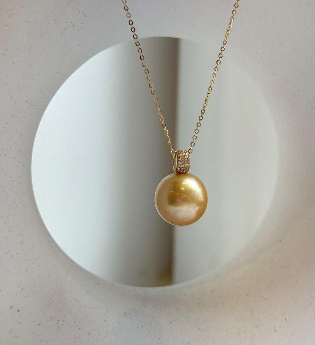 Elly’s 14.2mm Au750 18K Gold Huge Genius South Sea deep Golden Ocean Pearl Pendant: Extreme luster mirrored effect, 18k real gold pendant. elegant golden pearl pendant for her engagement