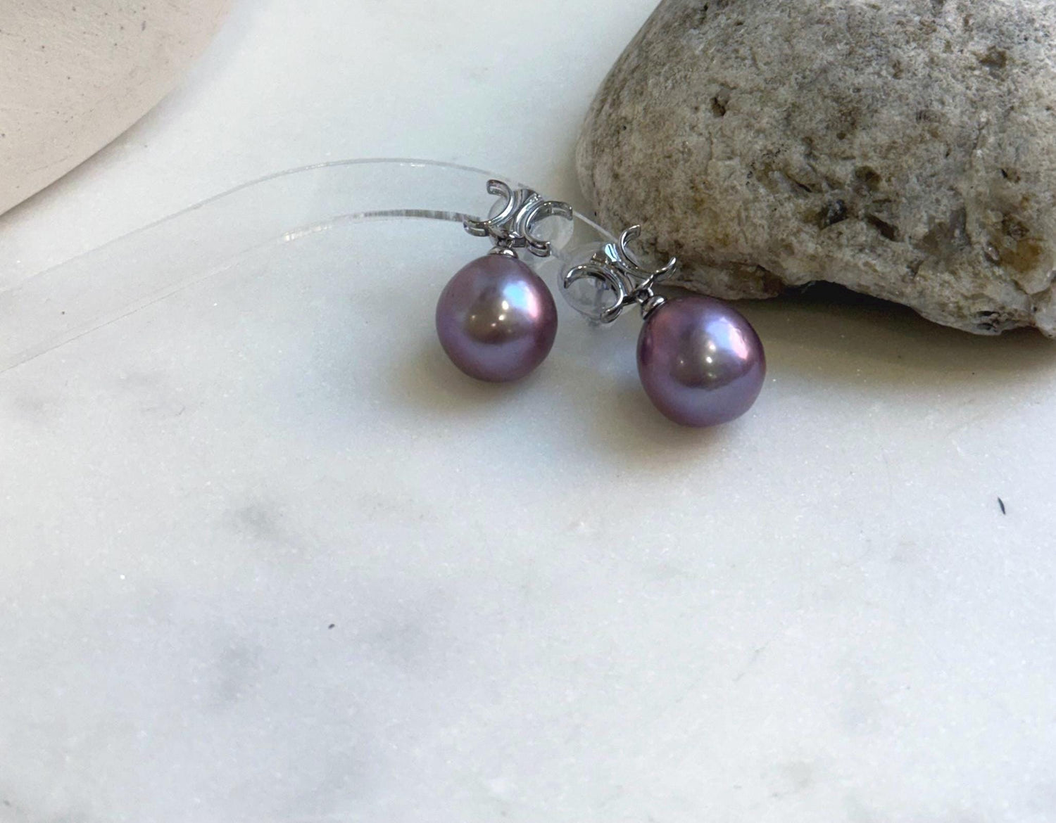 Elly’s Insale 13.2mm purple Edison Pearls Earrings: Extreme luster Mirrored, 2.3cm high, S925 silver dangle earrings. Gift for her birthday