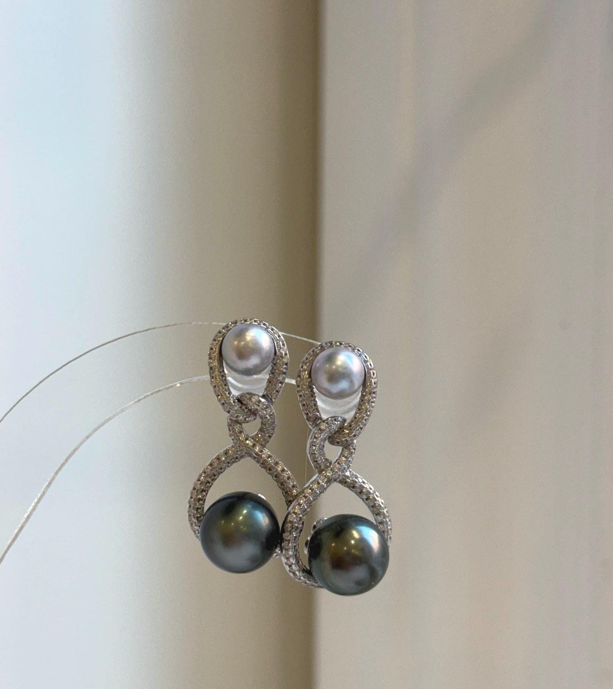 Elly’s 6.5-9.9mm Tahitian Akoya ocean Pearls Earrings Chandeliers: Extreme luster Mirrored,S925 silver cool earrings. gift for her
