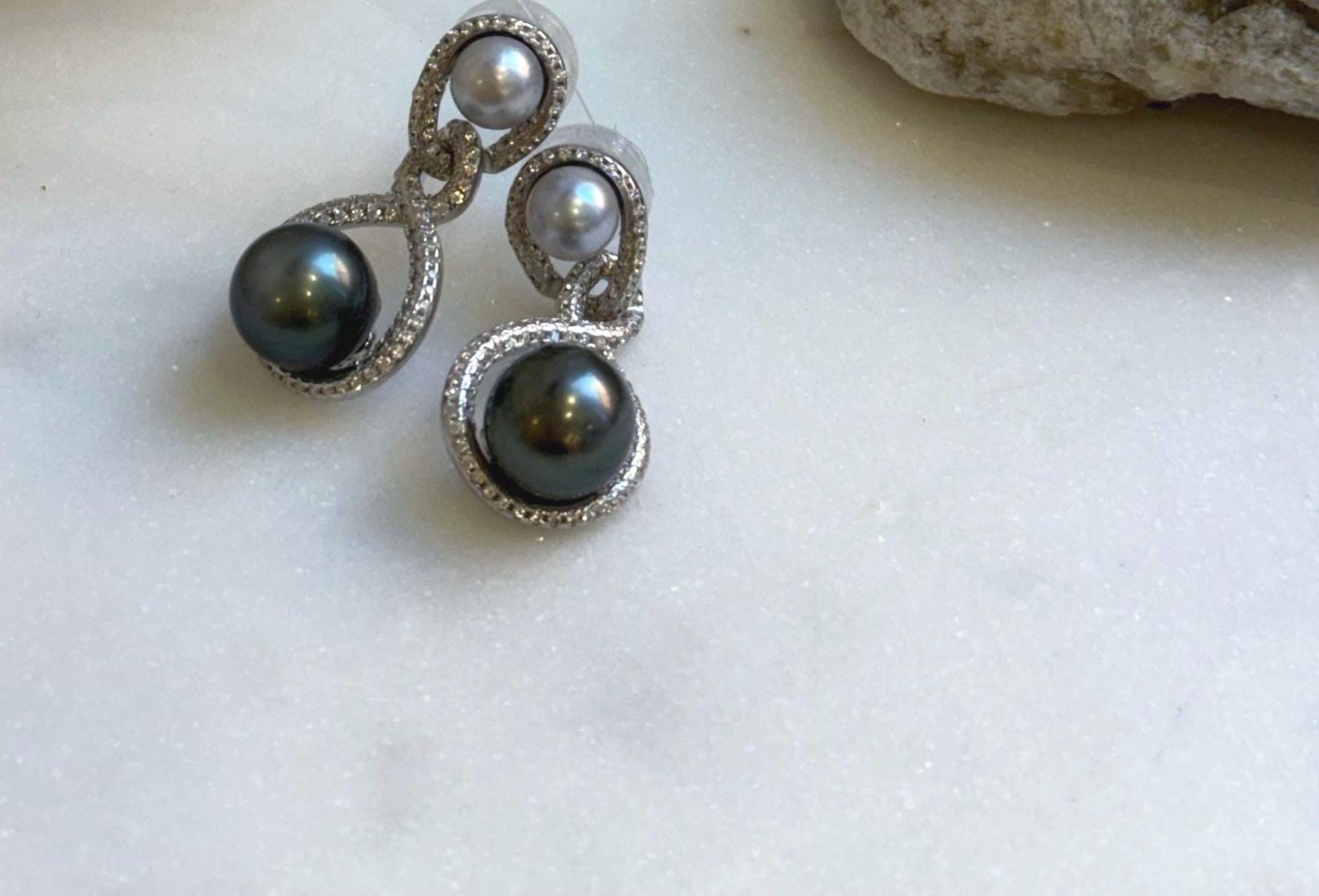 Elly’s 6.5-9.9mm Tahitian Akoya ocean Pearls Earrings Chandeliers: Extreme luster Mirrored,S925 silver cool earrings. gift for her