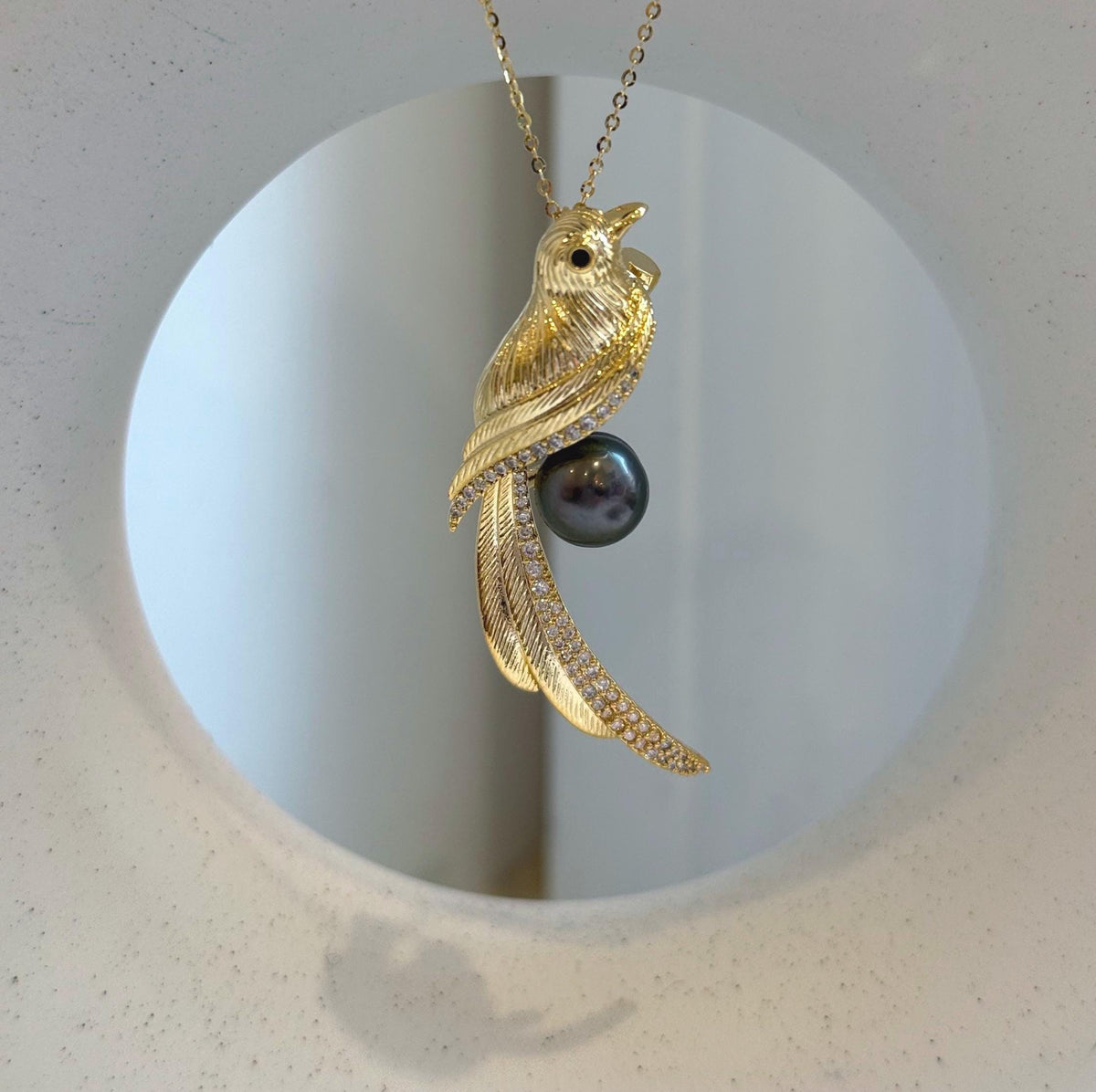 Elly’s Tahitian peacock hunter Ocean Pearl Bird Brooch pendant 2in1: Extreme luster mirrored, 9.1mm, 1.7x5cm, gift for her anniversary