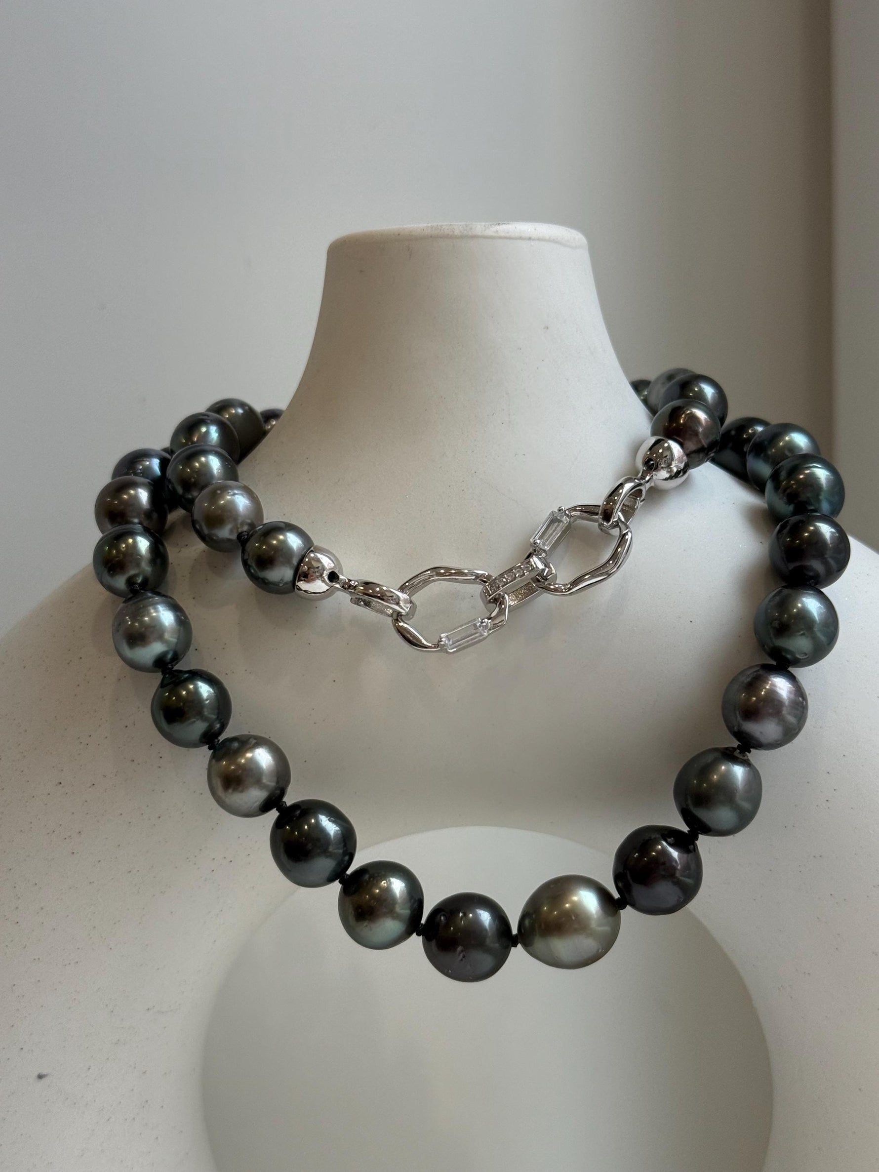 Elly’s 43pcs 8.9-11.1mm Tahitian Multicolor Ocean Pearls Necklace: extreme luster mirrored, knotted 20.5”, S925 silver necklace.gift for her