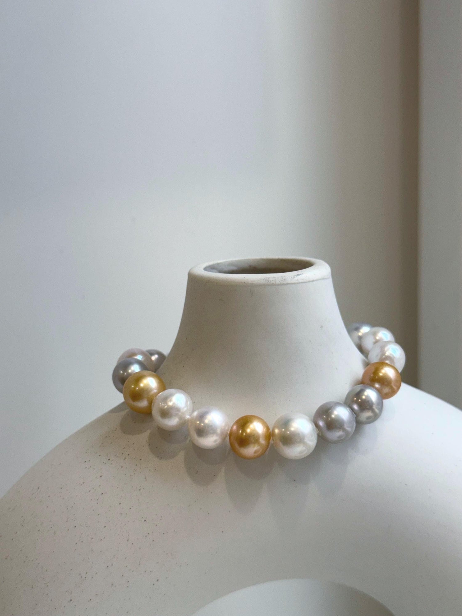 Elly’s 18pcs 8.3-10.5mm White gold silver Edison Pearls Bracelet: Extreme luster mirrored, 7.6” knotted, S925 silver Bracelet. gift for her