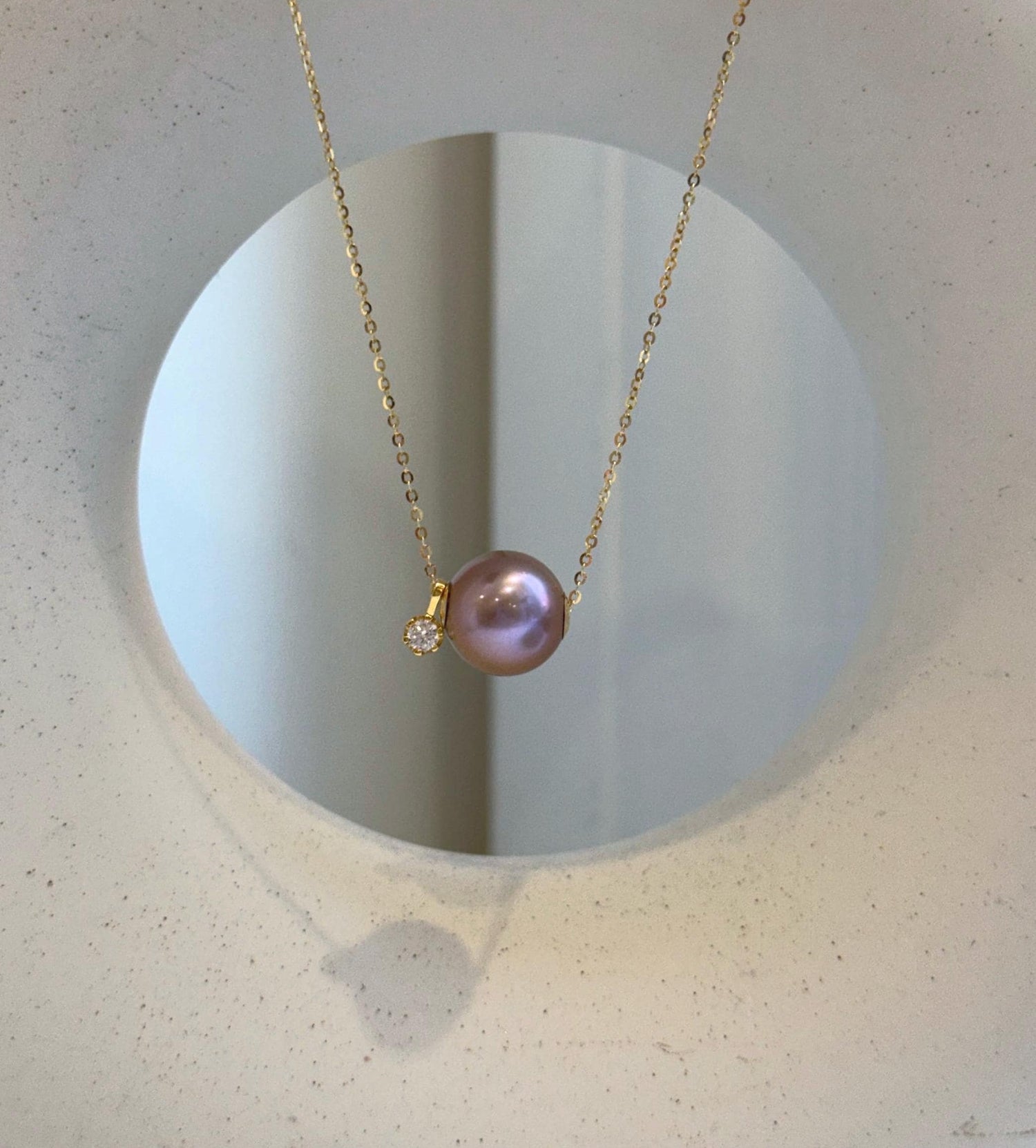 Elly’s Au750 18k Gold 11.9mm Edison metallic rose Pearl Floating pendant:Extreme luster mirrored, S925 silver chain with little drop. gift for her
