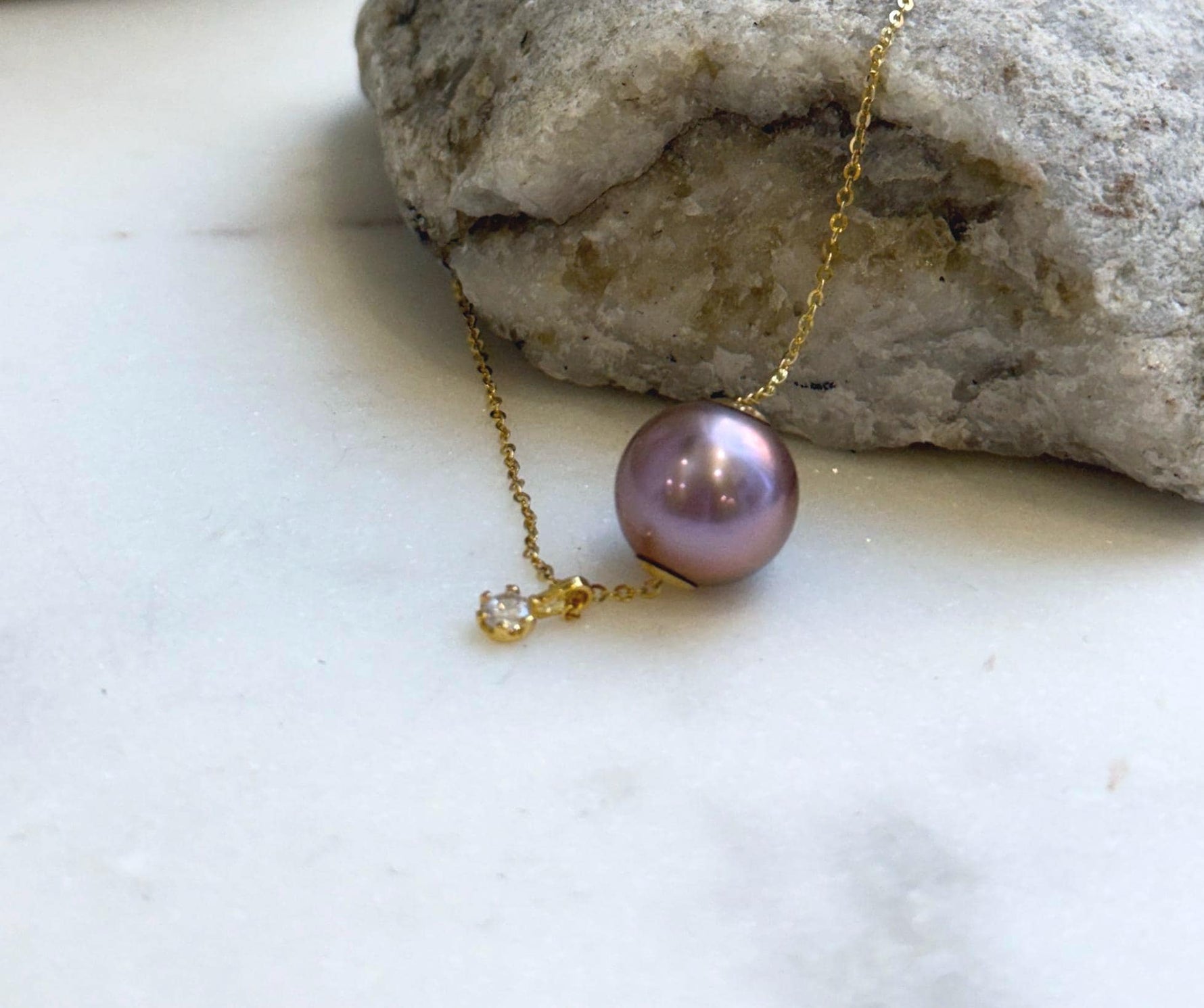 Elly’s Au750 18k Gold 11.9mm Edison metallic rose Pearl Floating pendant:Extreme luster mirrored, S925 silver chain with little drop. gift for her