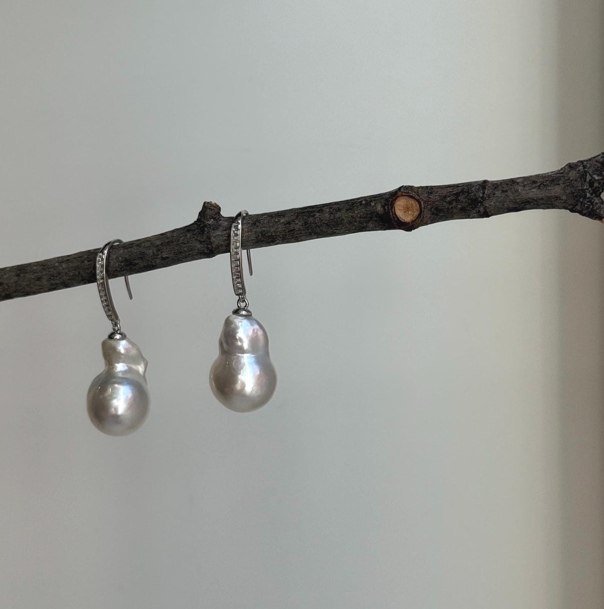 Elly’s Australian ocean white  Pearls dazzling earrings hooks: Extreme luster mirrored, To 18.8mm, s925 silver earrings. gift for her
