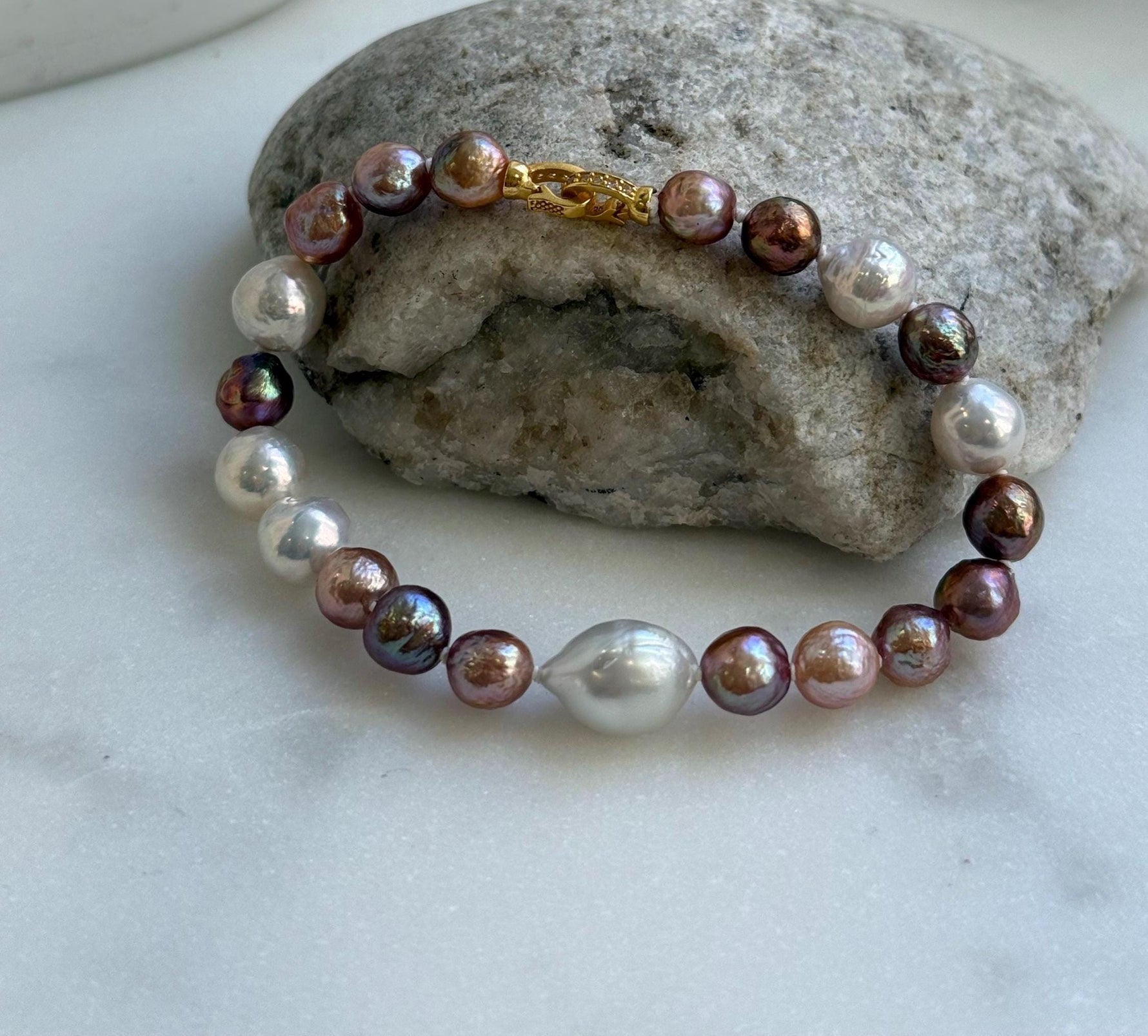 Elly’s Metallic pink rose gold pearls Bracelet: Extreme luster mirrored, 8” knotted, S925 silver Braclet. Pearl jewelry idea, gift for her holiday