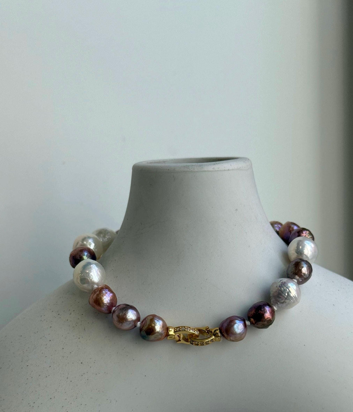 Elly’s Metallic pink rose gold pearls Bracelet: Extreme luster mirrored, 8” knotted, S925 silver Braclet. Pearl jewelry idea, gift for her