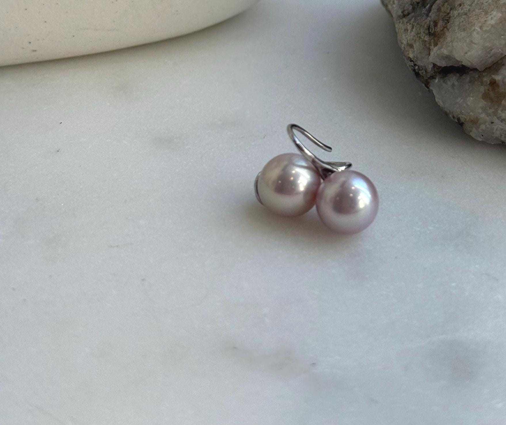 Elly’s 9.1mm Edison metallic pink Pearls High heel Earrings Hooks: Extreme luster Mirrored, 1.8cm high, S925 silver earrings. gift for her party