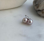 Elly’s 9.1mm Edison metallic pink Pearls High heel Earrings Hooks: Extreme luster Mirrored, 1.8cm high, S925 silver earrings. gift for her