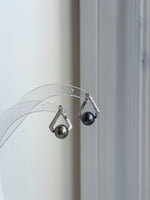 Elly’s 9.2mm Tahitian Peacock hunter ocean Pearls Cool Earrings Hoops: Extreme luster Mirrored, 2.1cm high, S925 silver earrings. gift for her holiday