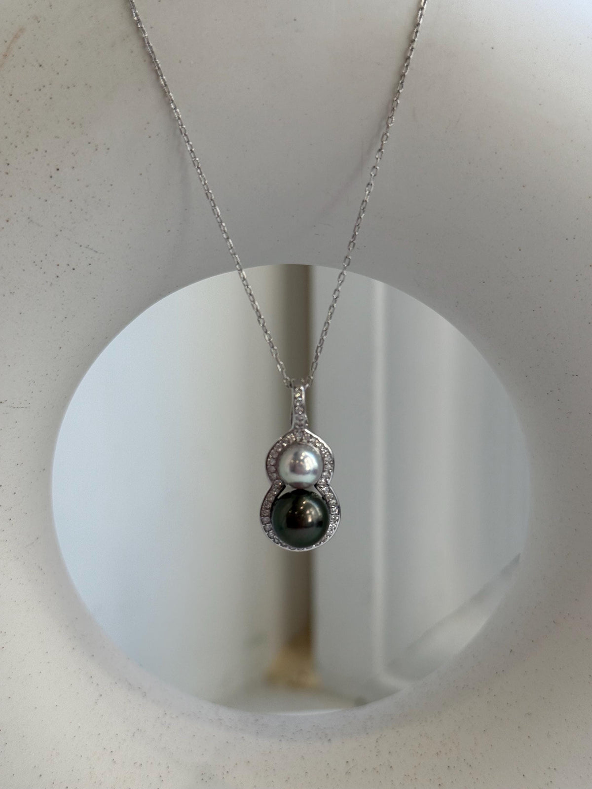 Elly’s Double blue silver Akoya Black platinum Tahitian pearls Pendant: 6.3-8.3mm, 2.5cm high, Extreme luster, S925 Silver gourd pendant. gift for her
