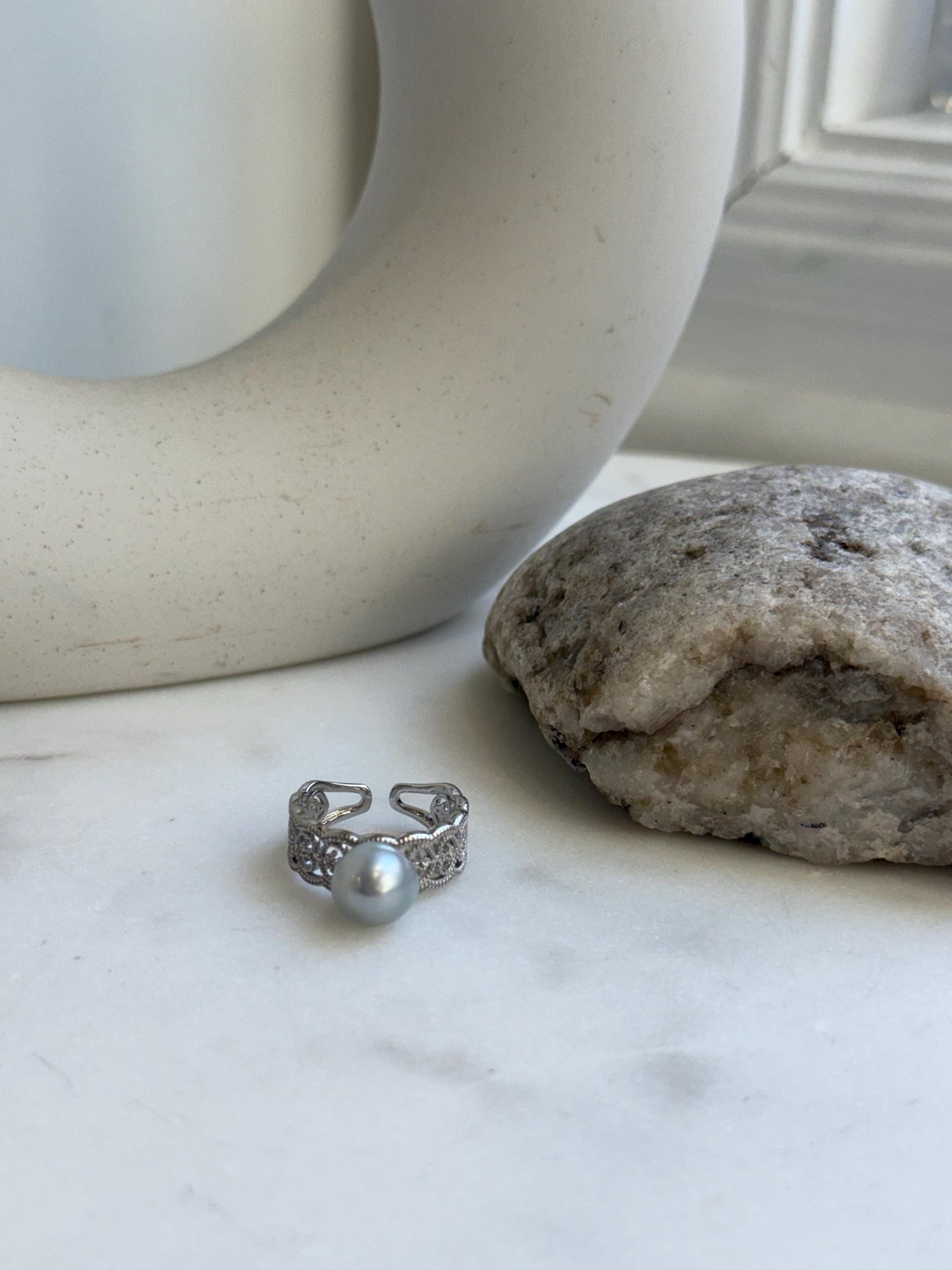 Elly’s 9.1x9.5mm Blue silver Australian Ocean White pearl Ring: Extreme luster mirrored, S925 Silver Adjustable Lace Ring.