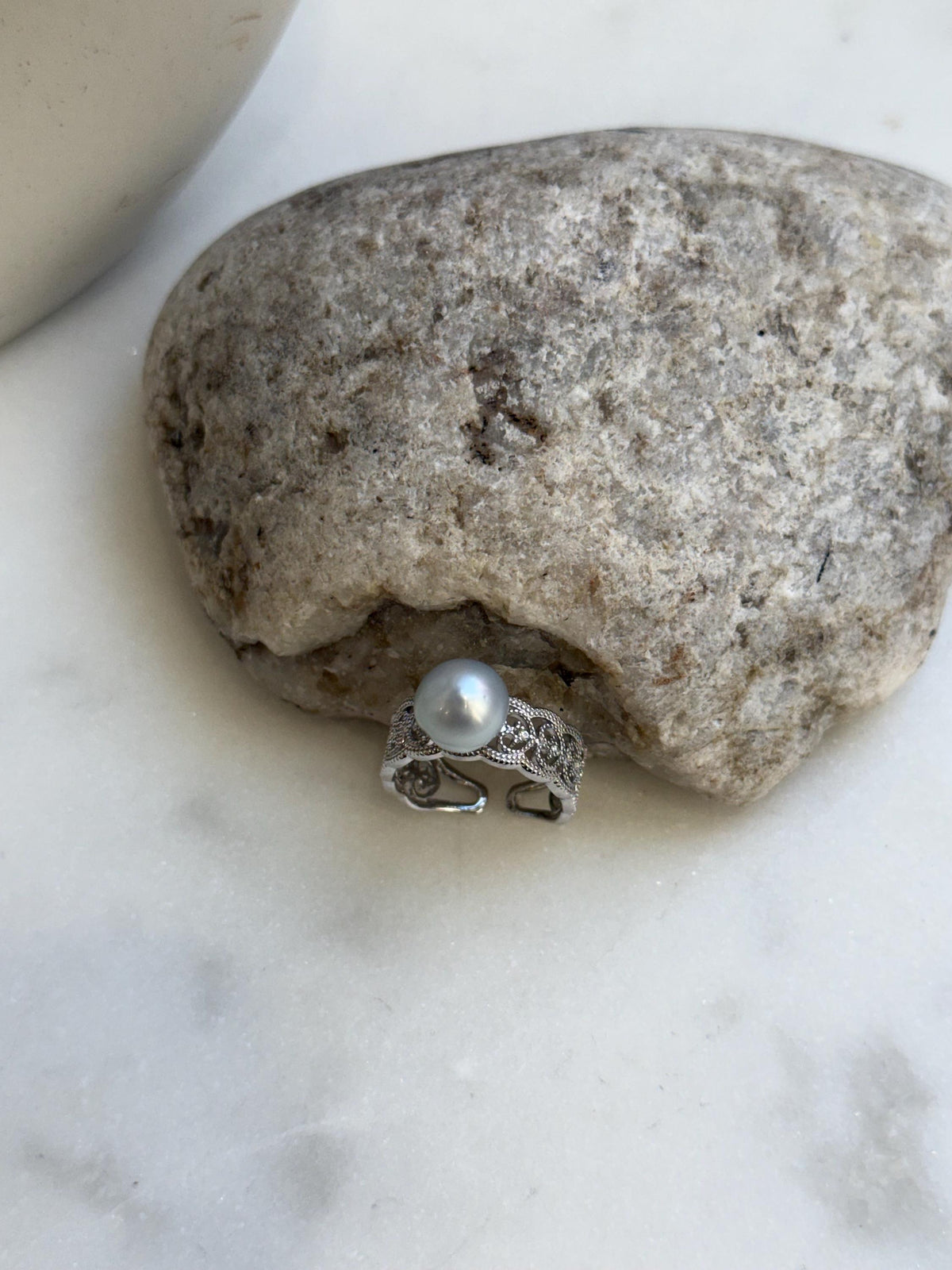 Elly’s 9.1x9.5mm Blue silver Australian Ocean White pearl Ring: Extreme luster mirrored, S925 Silver Adjustable Lace Ring.