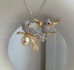 Elly’s Edison peach Gold Pearl Bird Brooch Pendant 2in1: Extreme luster mirrored, 10.7mm, 5x5cm, s925 silver chain not included.gift for her anniversary