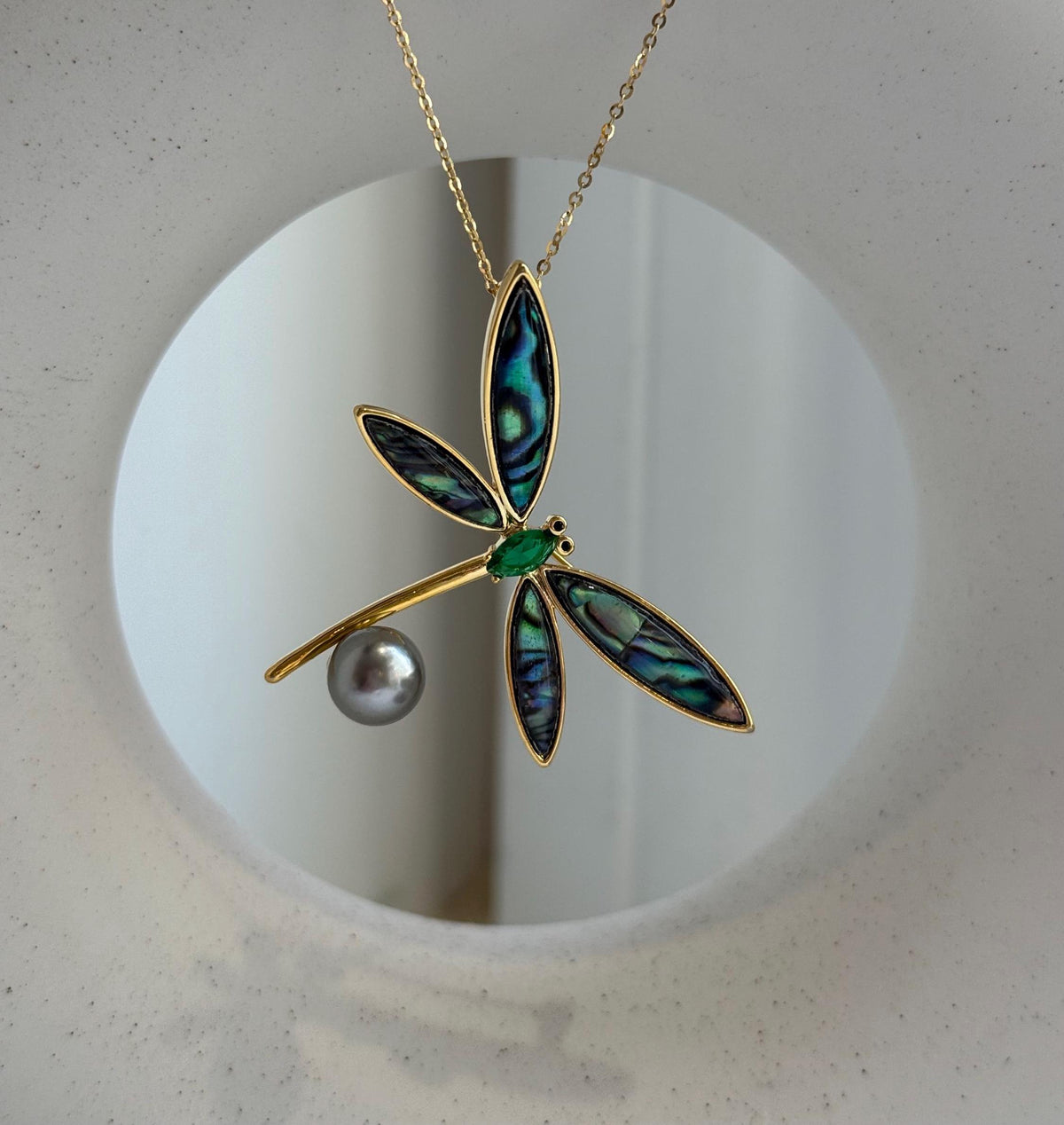 Elly’s 8.5mm Tahitian platinum Ocean Dragonfly Brooch Pendant 2in1: Extreme Luster mirrored, 4.5x4cm, S925 silver chain not included.