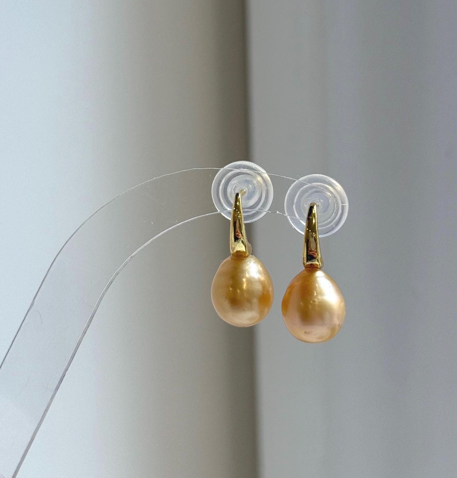 Elly’s 9.6mm South sea deep golden ocean Pearls Earrings: Strong luster, 2cm high, S925 silver cool earrings.