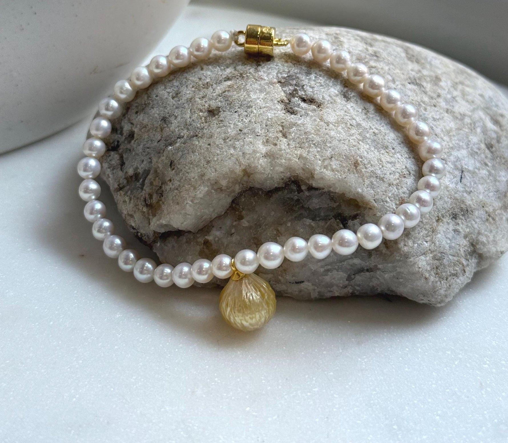 Elly’s Set 10.8mmSouth sea carved golden ocean Freshwater white pearls necklace:Extreme luster, 7.5”, S925 silver bracelet.