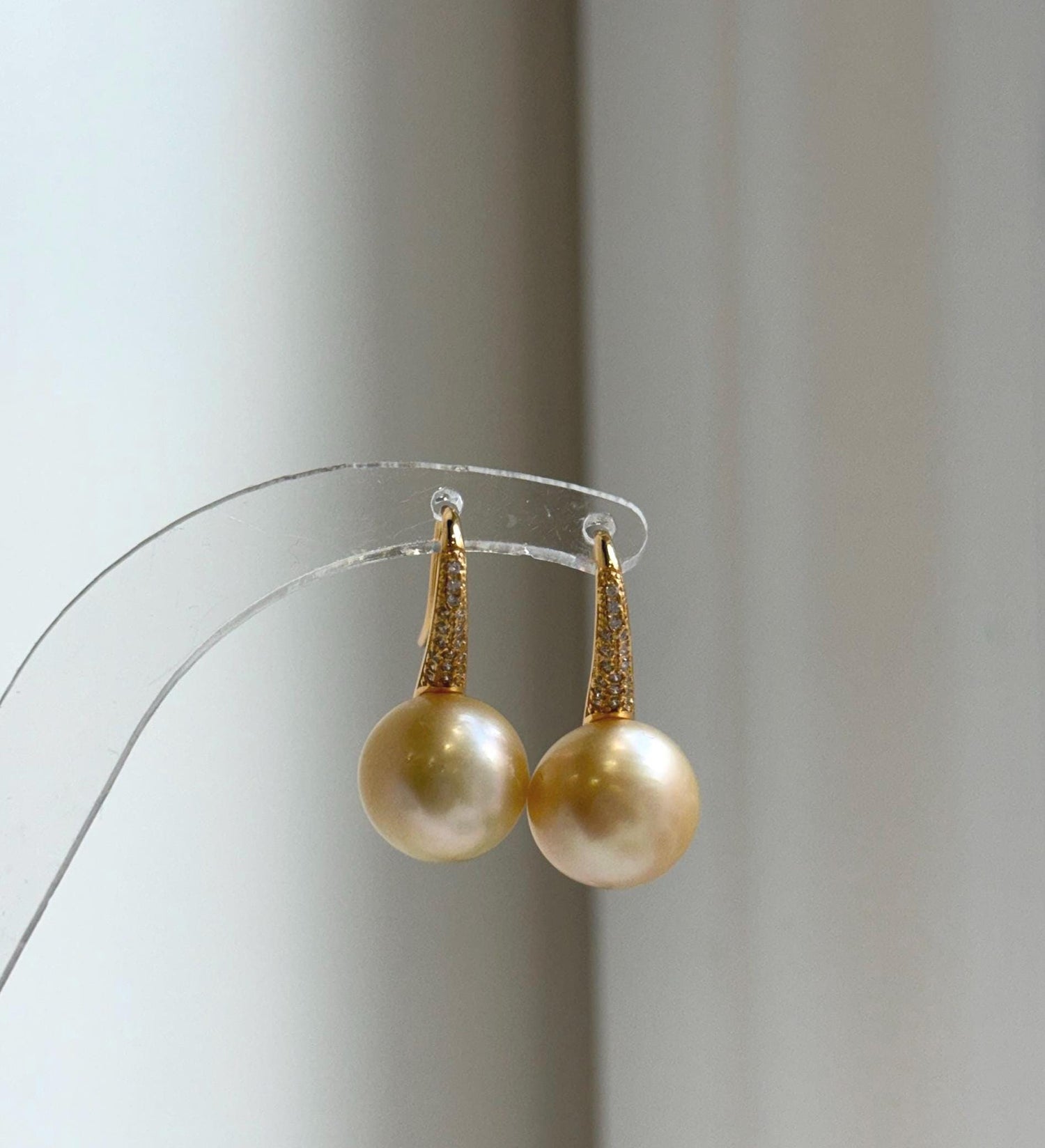 Elly’s 12.5mm Genius South sea ultra golden ocean Pearls High-heel Earrings hooks: Strong luster, 2.5cm high, S925 silver cool earrings.gift for her