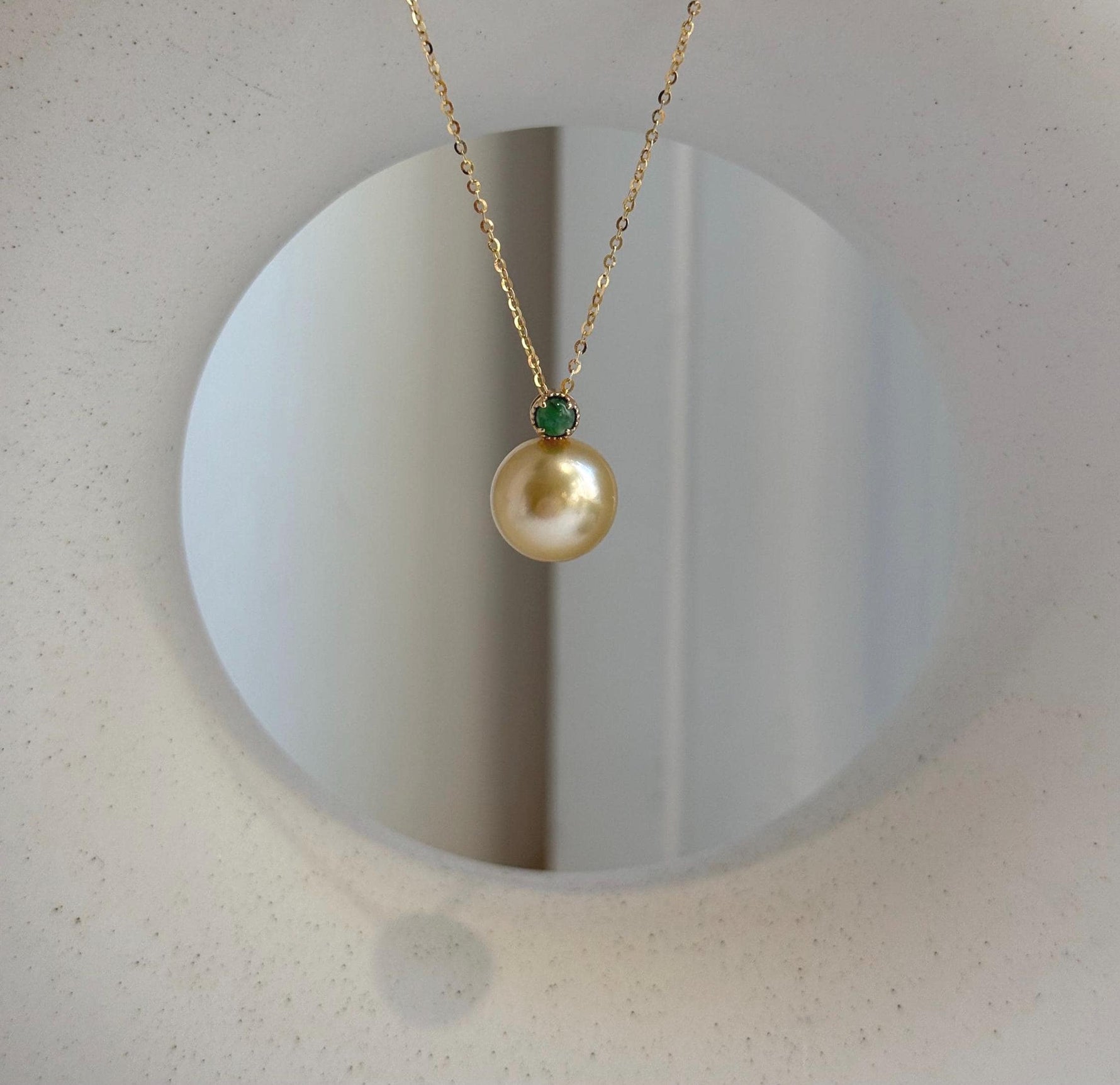 Elly’s Au750 18K Gold 11.6mm Genius South Sea deep Gold ocean Pearl Pendant: Extreme luster mirrored, 1.6cm high, 18k real gold Green Jade.