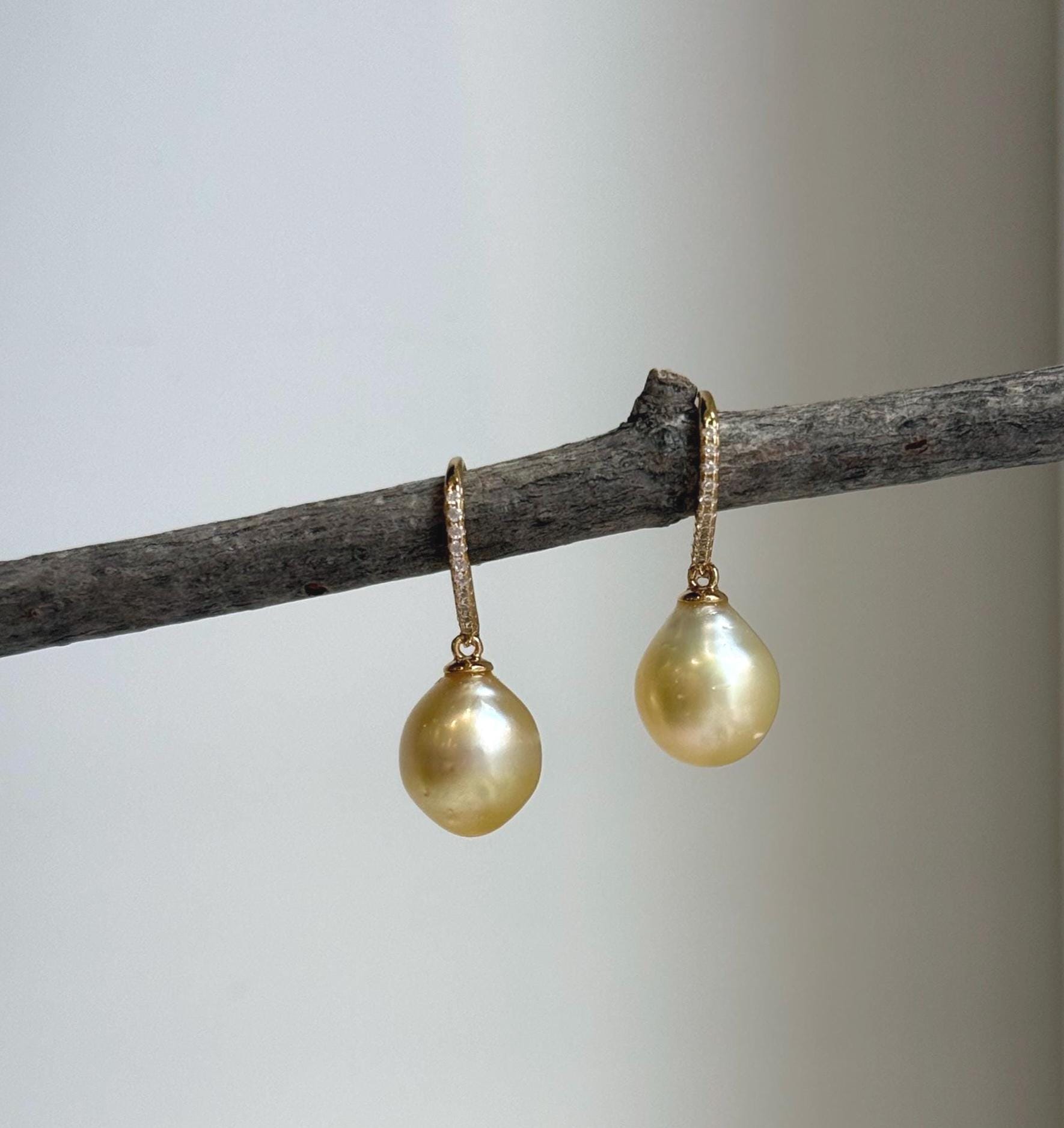 Elly’s 9.9mm South sea ultra golden ocean Pearls Earrings hooks: Extreme luster mirrored, 2.5cm high, S925 silver earrings. gift for her daily office golden earrings