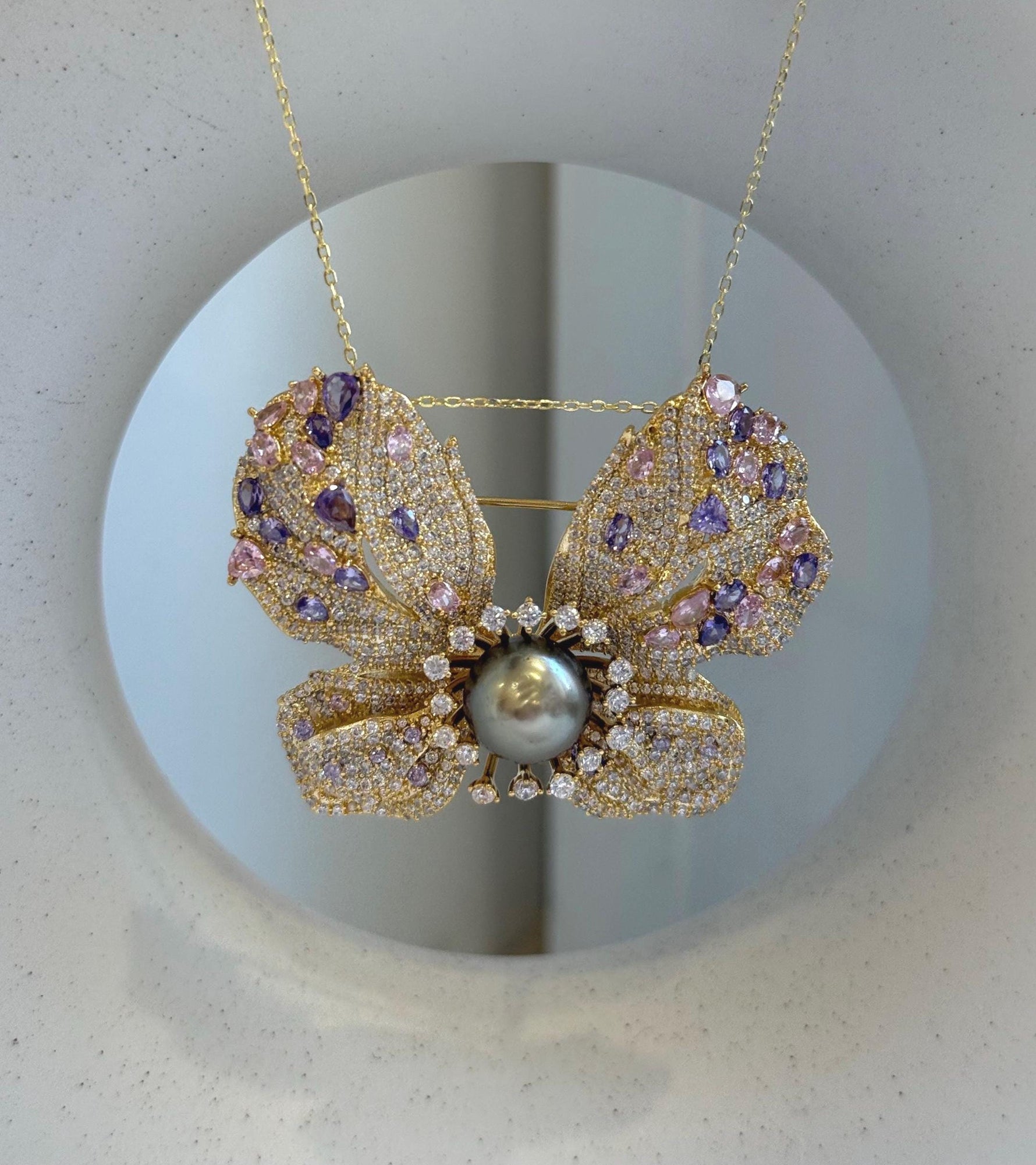 Elly’s Tahitian olive gold Ocean Pearl butterfly Brooch pendant 2in1: Extreme luster mirrored, 9.1mm, 5x4cm, no chain. gift for her party