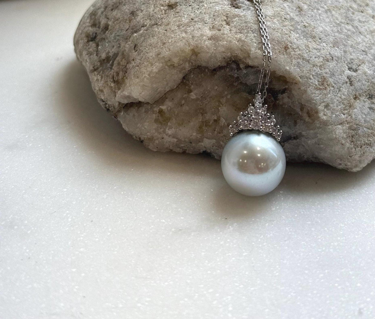 Elly’s 14.1mm Huge Edison Blue silver Pearl princess Pendant: Extreme luster, 2.2cm, s925 silver minimalist pendant necklace set. gift for her birthday anniversary daily office high quality huge pearl pendant