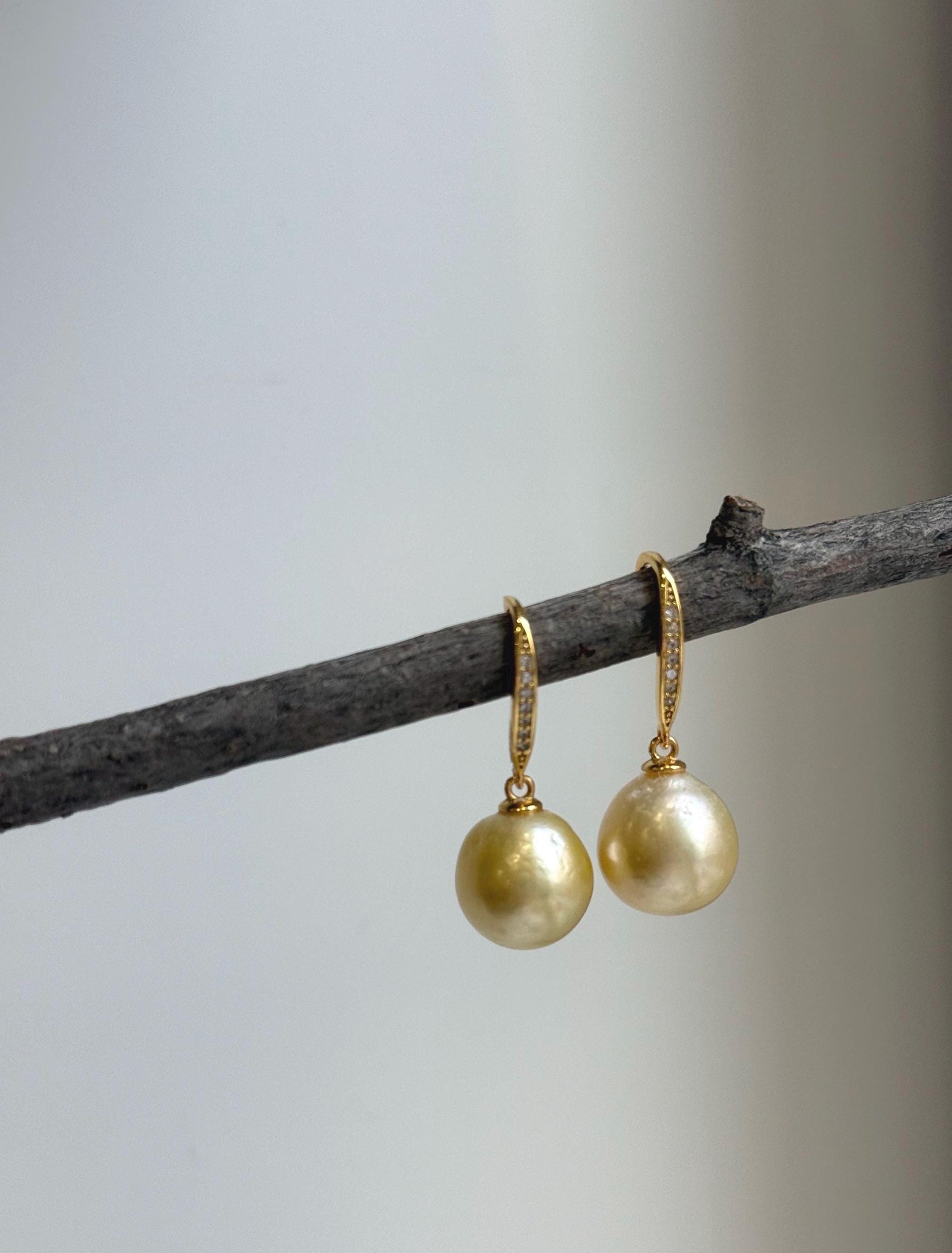 Elly’s 11.2mm Genius South sea golden ocean Pearls Earrings hooks: Extreme luster mirrored, 2.9cm high, S925 silver earrings. daily office golden pearls earrings