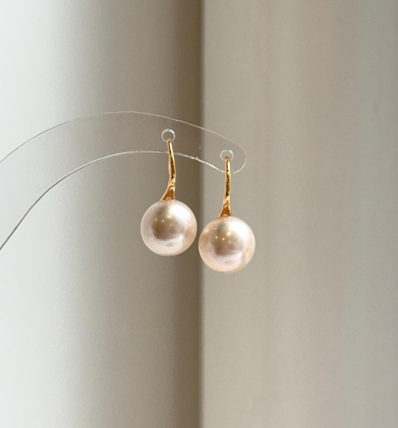 Elly’s 10.3mm Edison Light rose Pearls High-heel Earrings hooks: Extreme luster Mirrored, 1.9cm high, S925 silver Classic earrings hooks. high quality pearls earrings gift for her anniversary