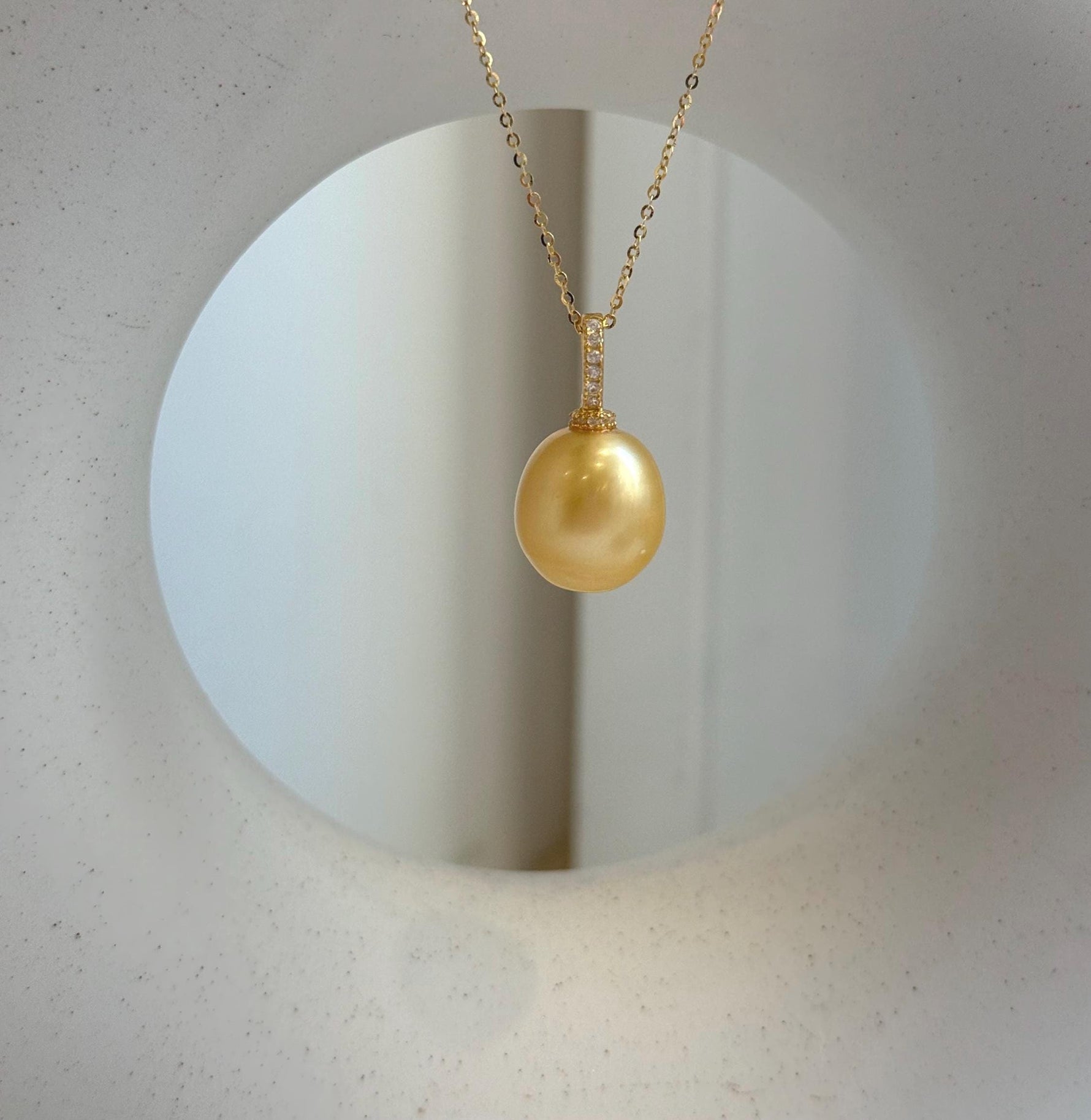Elly’s 13.4x14.7mm South Sea ultra Golden ocean pearl Pendant: Strong luster, 2.4cm high, S925 Silver minimalist pendant Chain Set.gift for her