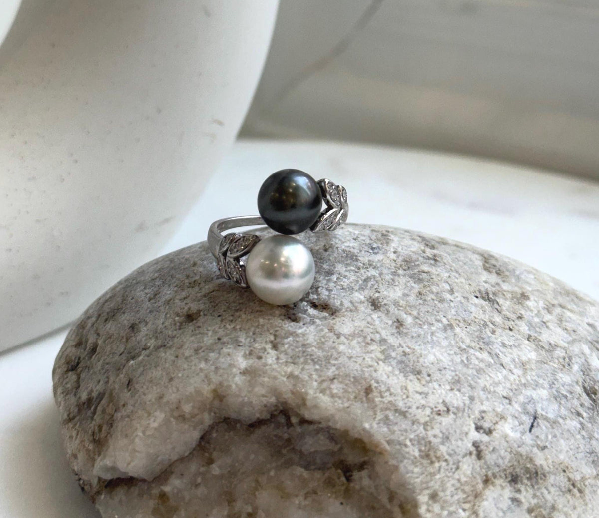 Elly’s Australian Ocean White Tahitian ocean Double pearls Ring: 9.2-10.2mm, Extreme luster mirrored, S925 Silver Adjustable Ring. gift for her holiday