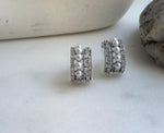 Elly’s white small pearls earrings: Extreme luster mirrored, 3.2-3.4mm,1x1.8cm, S925 studs earrings.Fancy cool Pearl earrings