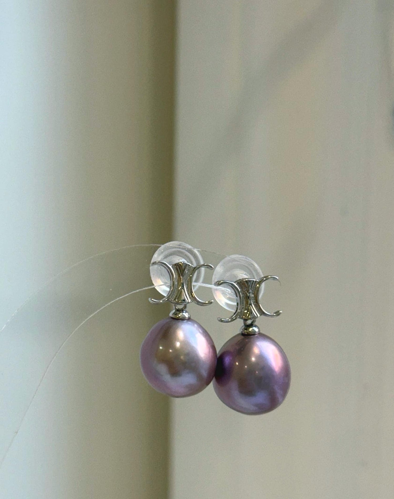 Elly’s Insale 13.2mm purple Edison Pearls Earrings: Extreme luster Mirrored, 2.3cm high, S925 silver dangle earrings. Gift for her