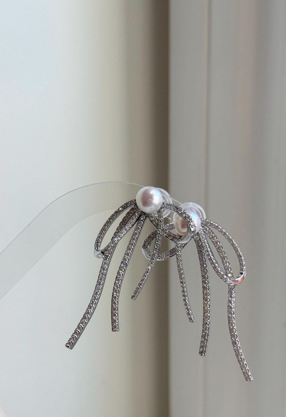 Elly’s 7.7mm white pearls butterfly bow earrings: Extreme luster mirrored, 3x5cm, S925 silver studs copper earrings. Pearl jewelry.gift for her