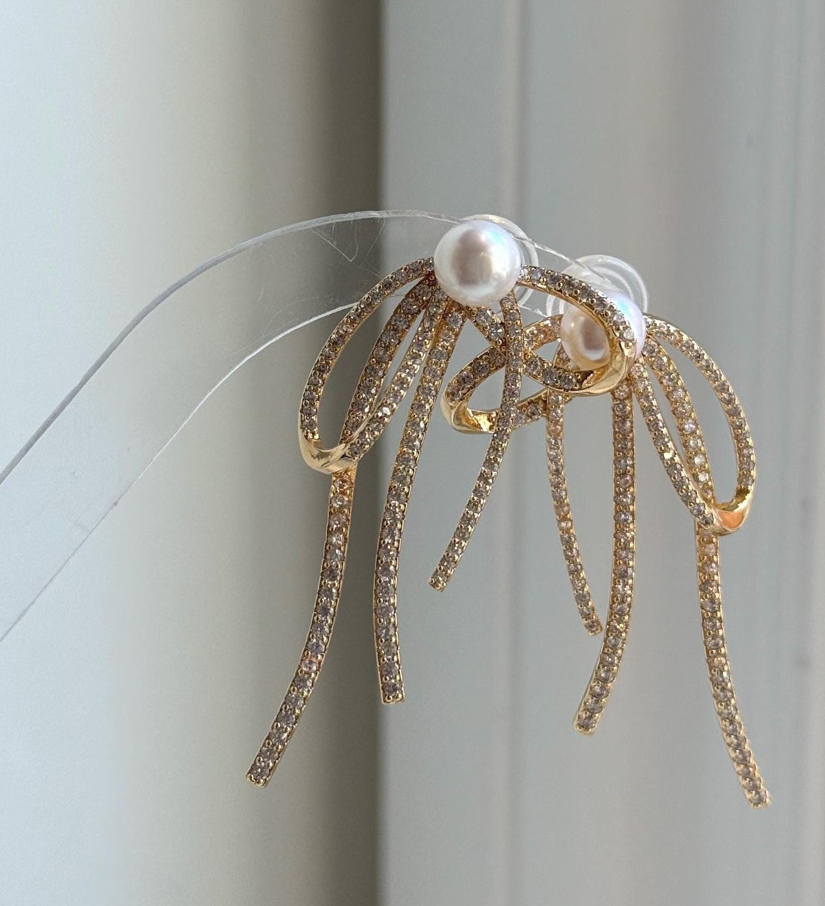 Elly’s 7.6mm white pearls butterfly bow earrings: Extreme luster mirrored, 3x5cm, S925 silver studs copper earrings. Pearl jewelry. gift for her