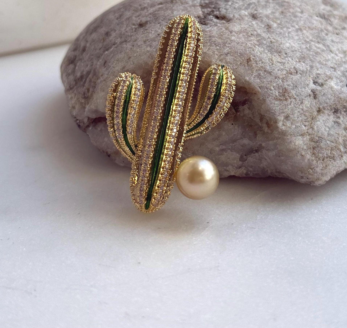 Elly’s South sea ultra golden pearl brooch: Extreme luster mirrored, 9.2mm, 2.6x4.4cm, Cactus design Brooch. gift for her birthday