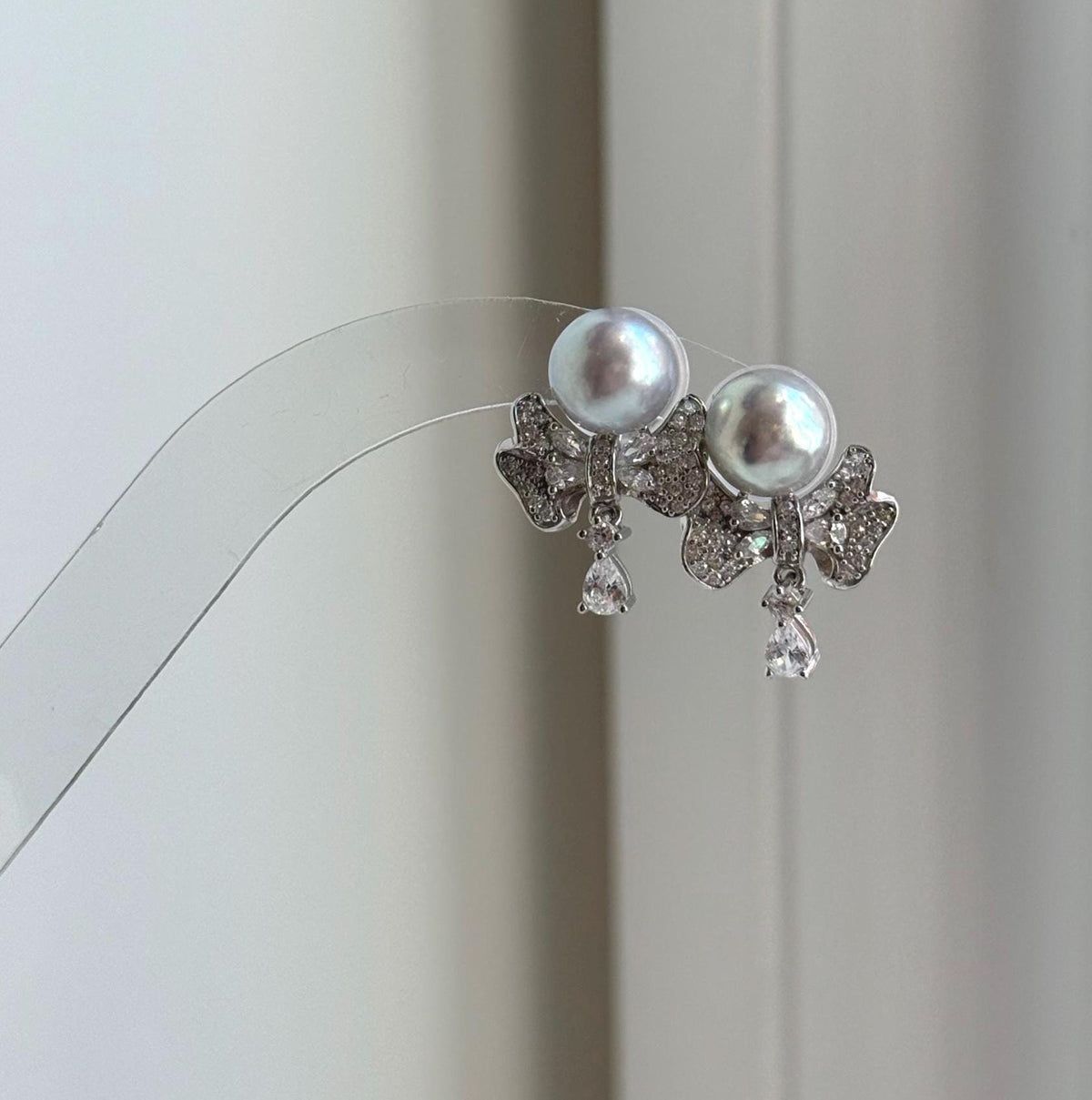 Elly’s Set of 8.6mm Akoya Ocean Pearls Earrings Studs and Jacket: Extreme luster Mirrored, 1.5x2cm, S925 silver Earrings jacket and studs.gift for her