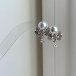 Elly’s Set of 8.6mm Akoya Ocean Pearls Earrings Studs and Jacket: Extreme luster Mirrored, 1.5x2cm, S925 silver Earrings jacket and studs.gift for her