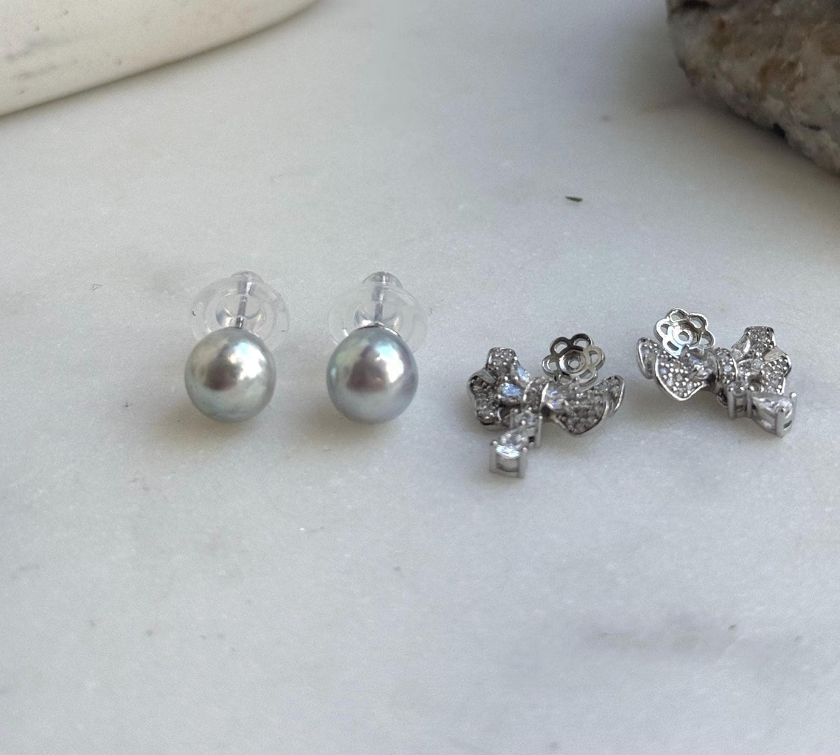 Elly’s Set of 8.6mm Akoya Ocean Pearls Earrings Studs and Jacket: Extreme luster Mirrored, 1.5x2cm, S925 silver Earrings jacket and studs.gift for her