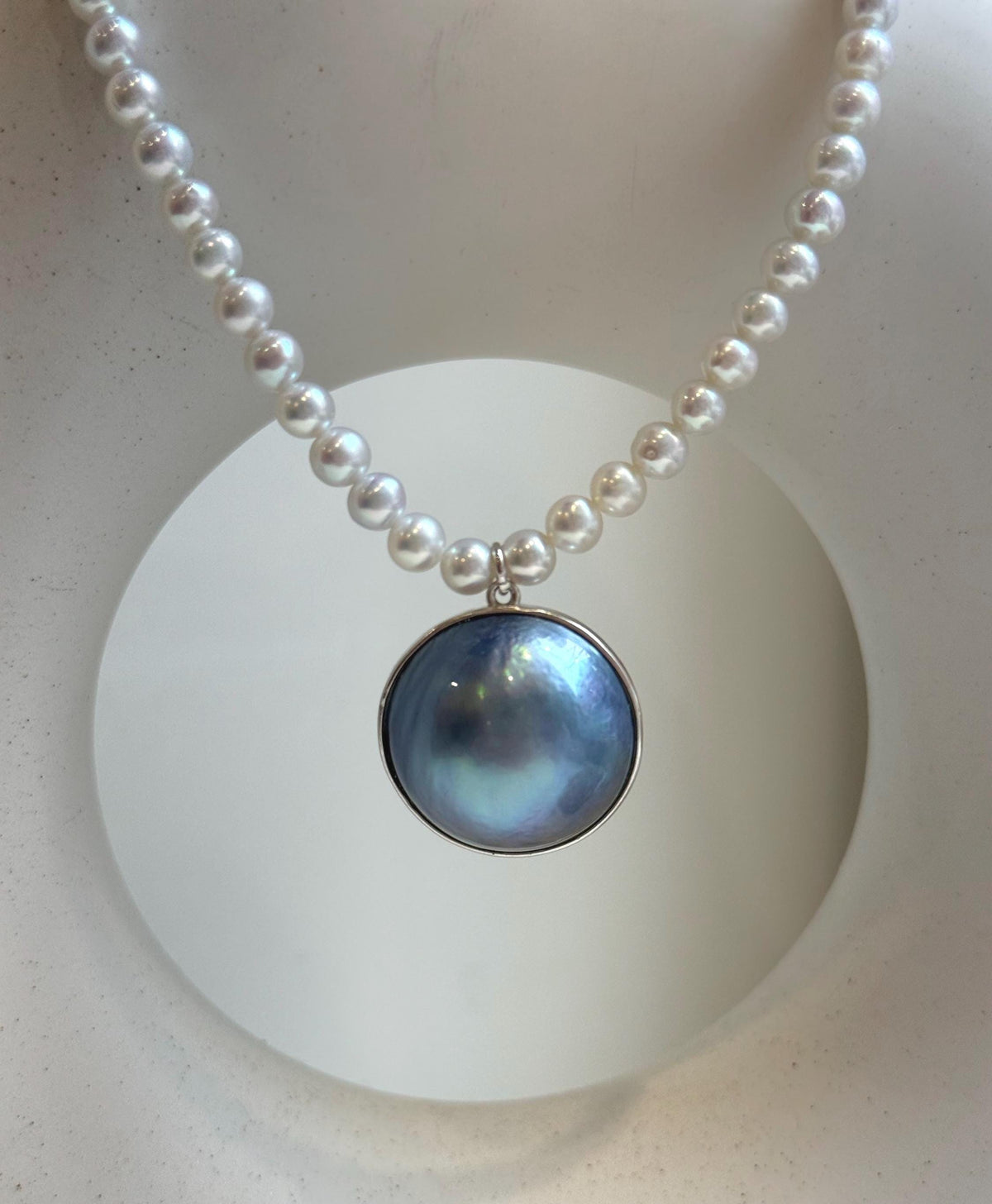 Elly’s 21mm Genius natural Ocean Mabe Pearl Freshwater Necklace set: Extreme luster, 17”, S925 silver necklace strand.